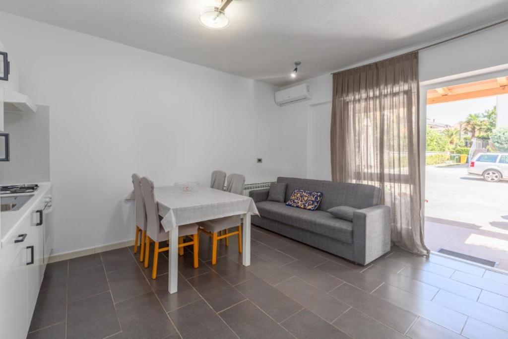 Apartments Orange 167 Novigrad Istria Εξωτερικό φωτογραφία